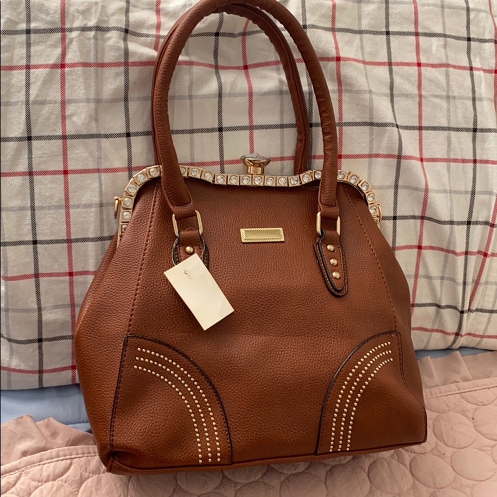 Brown purse , never used
